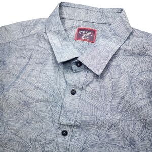 UNTUCKit Blue Leaf Pattern Casual Button Down Shirt